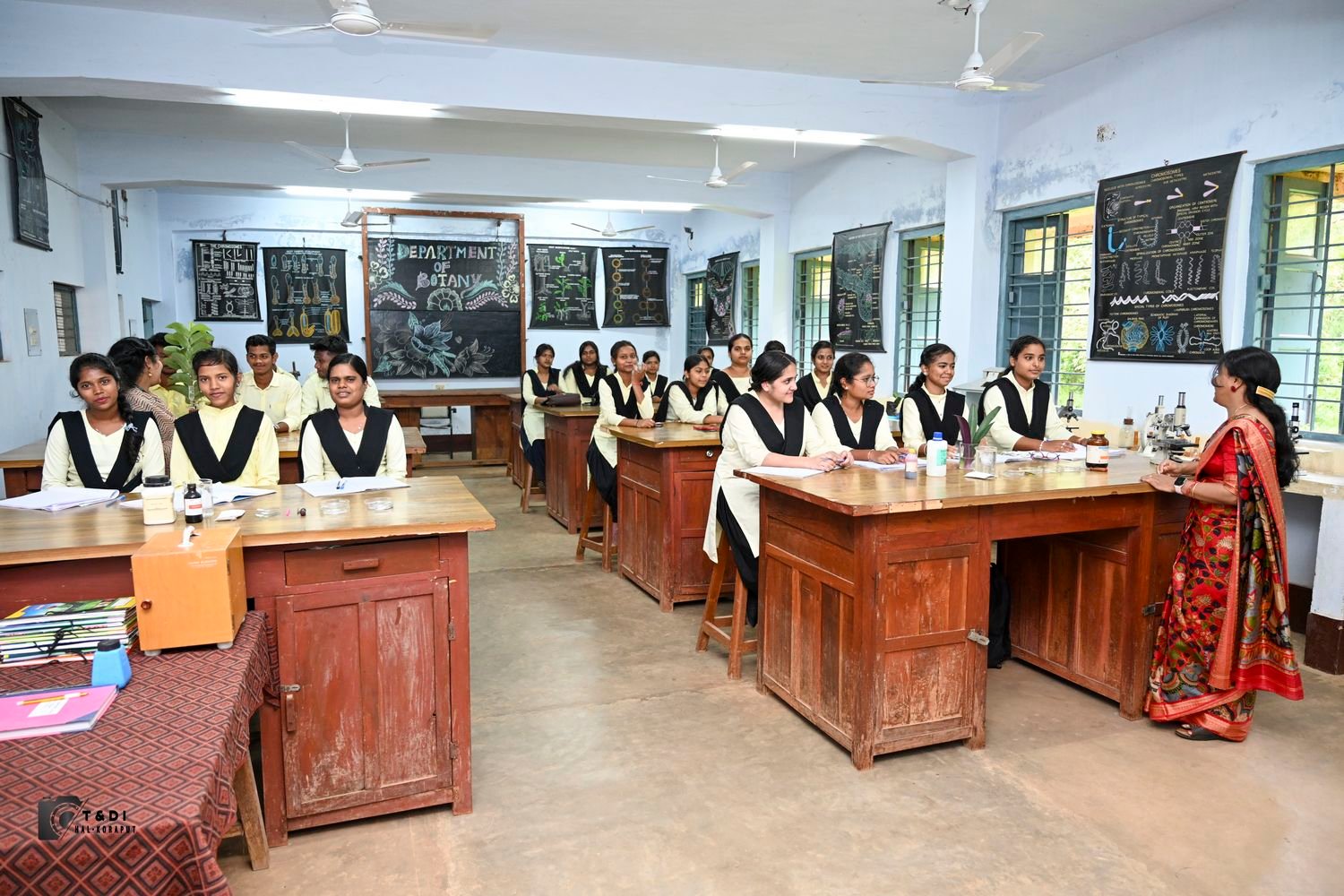 Botany Lab Equipment